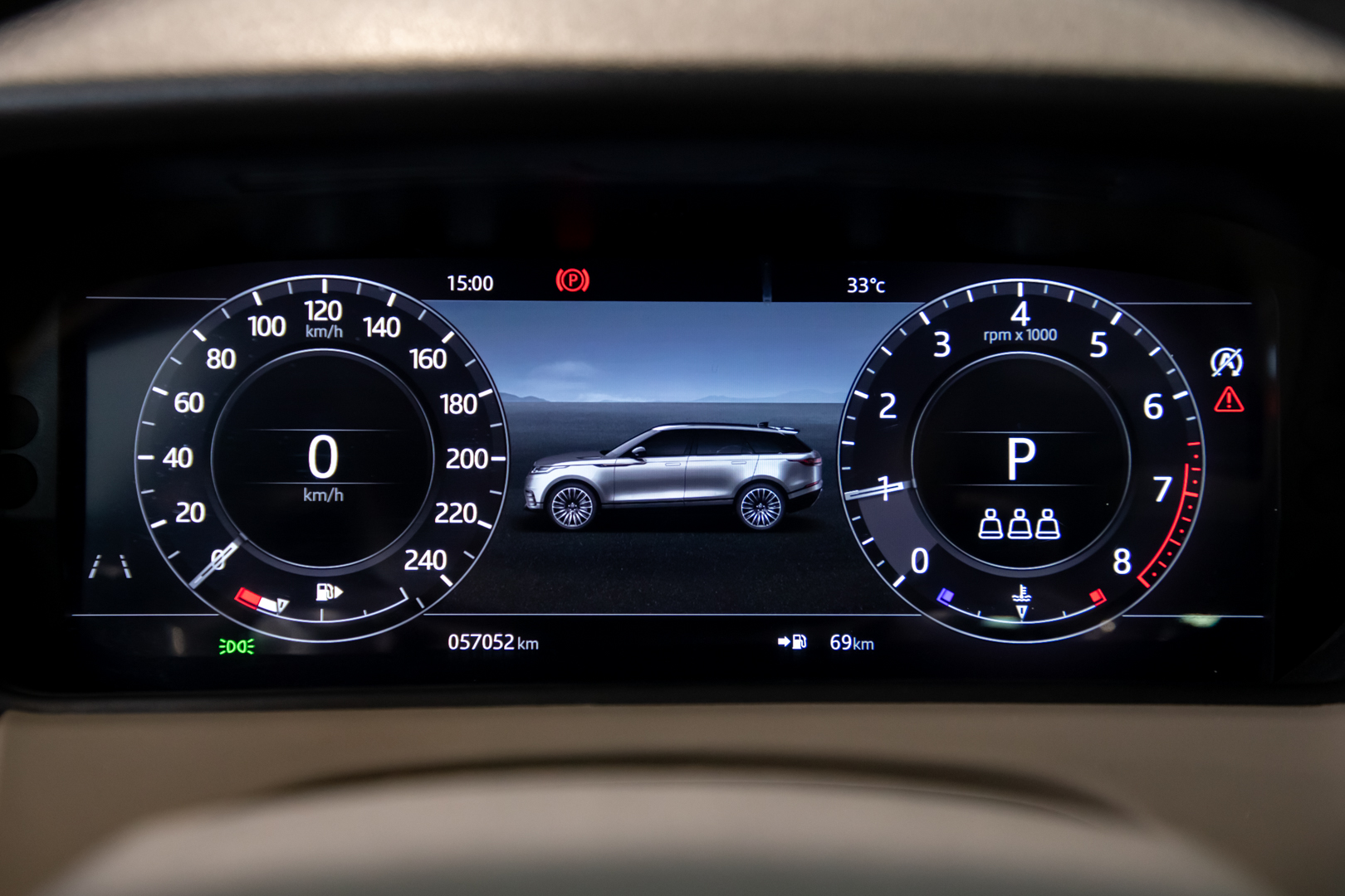 RANGE ROVER VELAR GCC