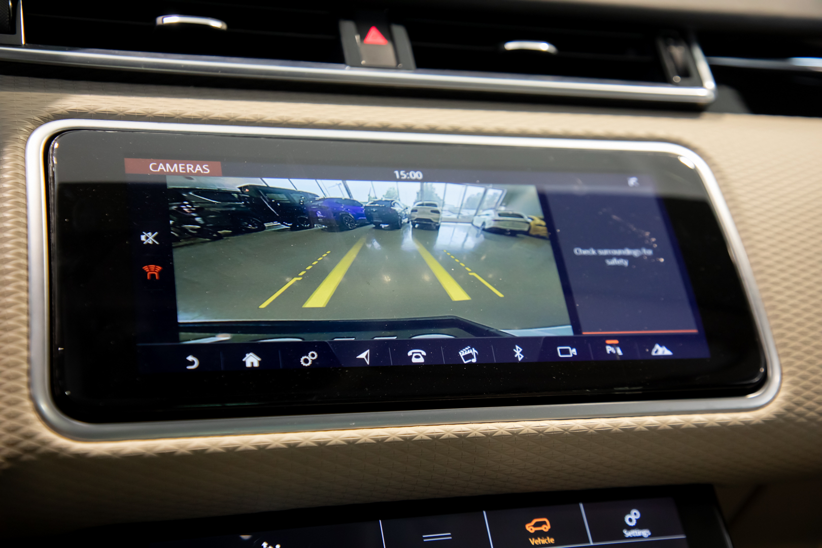 RANGE ROVER VELAR GCC