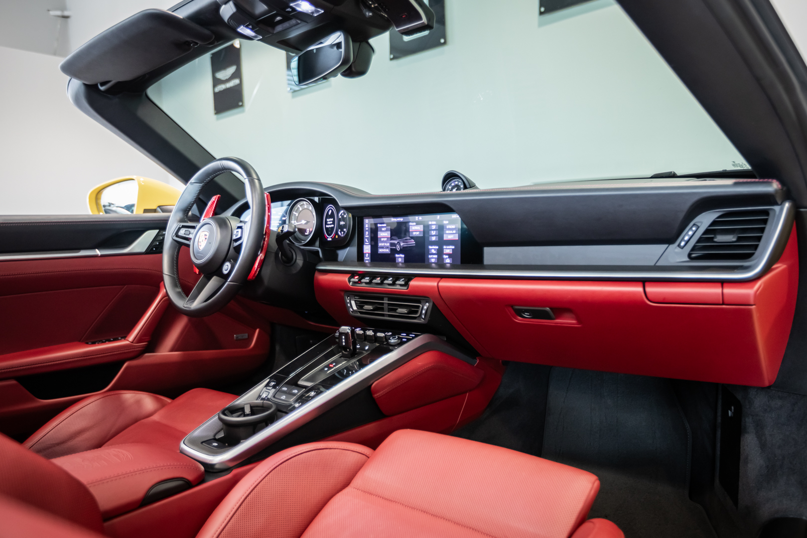 PORSCHE 911 CARRERA 4S Cabriolet