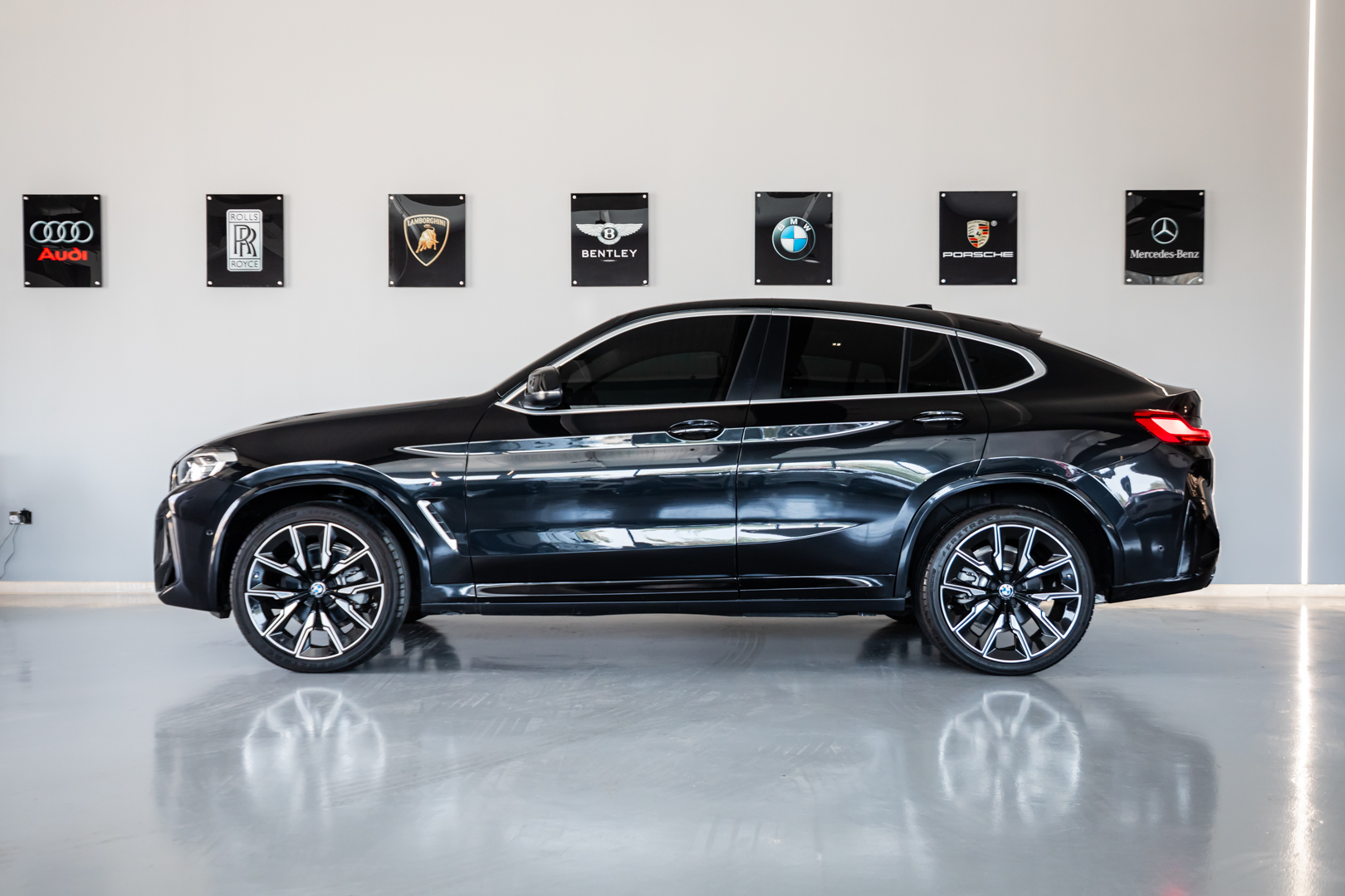 BMW X4 XDRIVE 20i