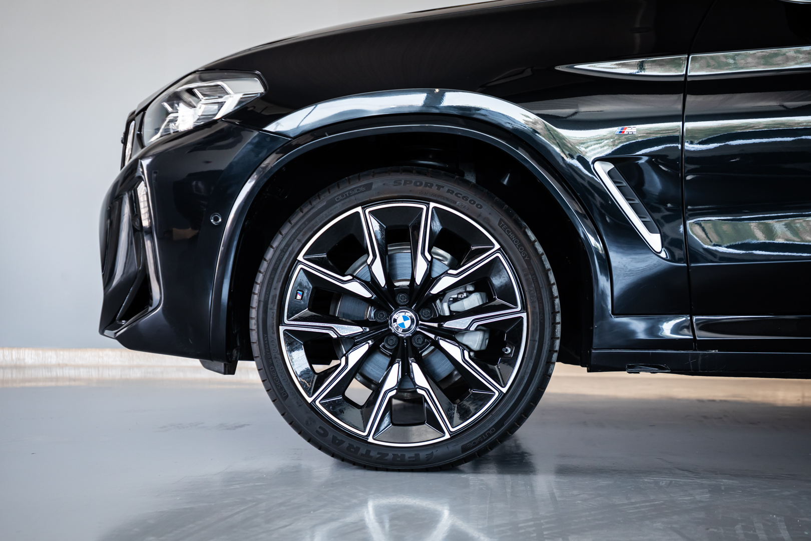 BMW X4 XDRIVE 20i