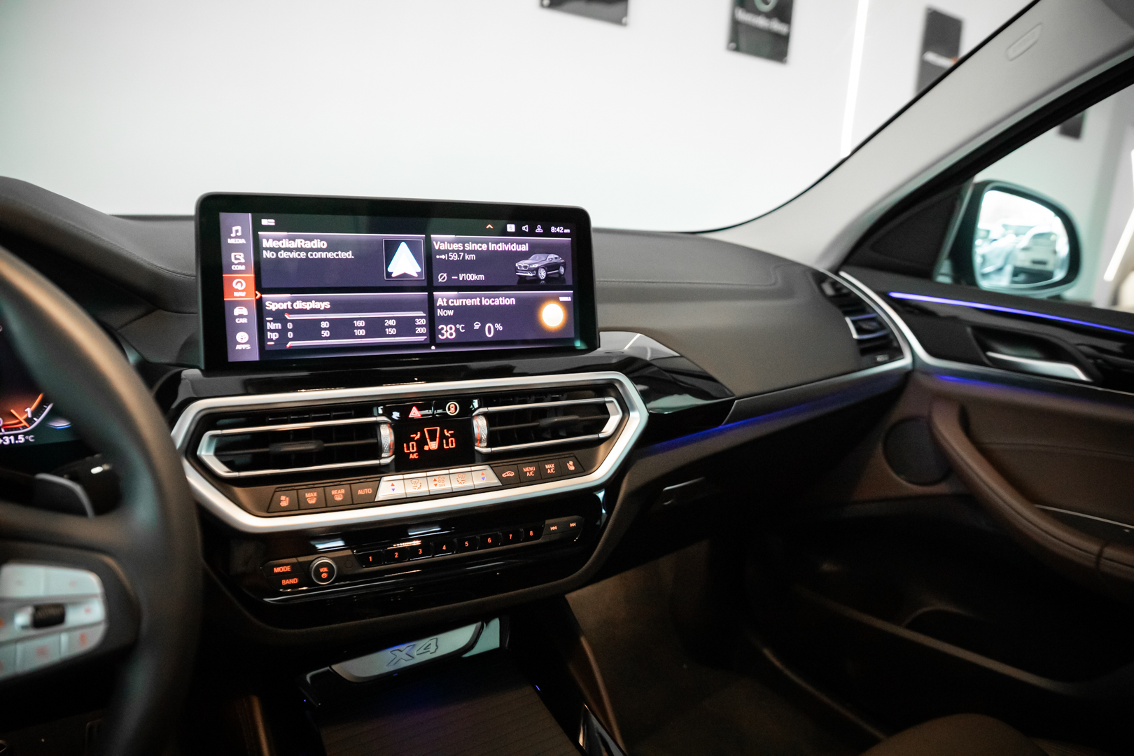 BMW X4 XDRIVE 20i