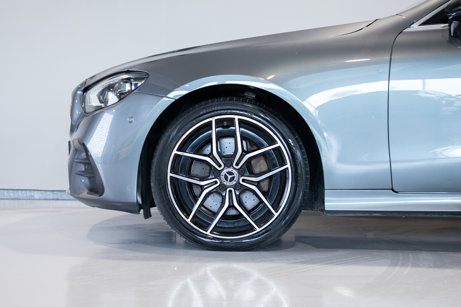 MERCEDES E220d