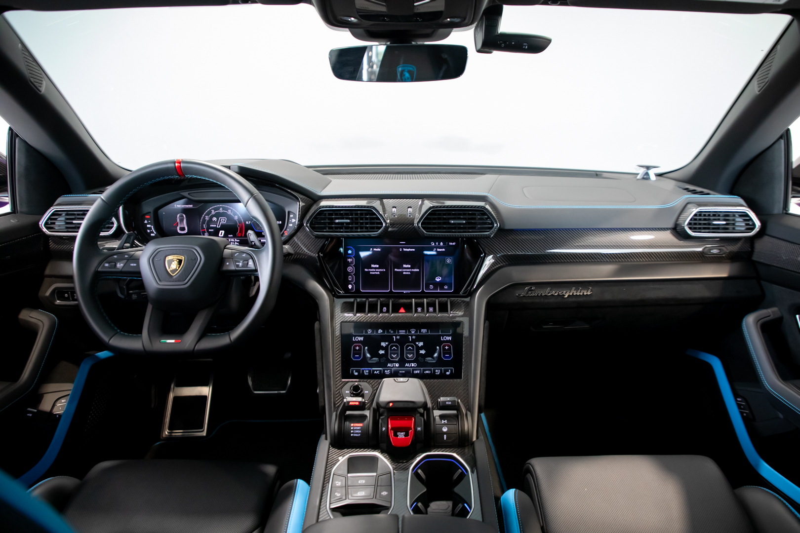 LAMBORGHINI URUS  PERFORMANTE