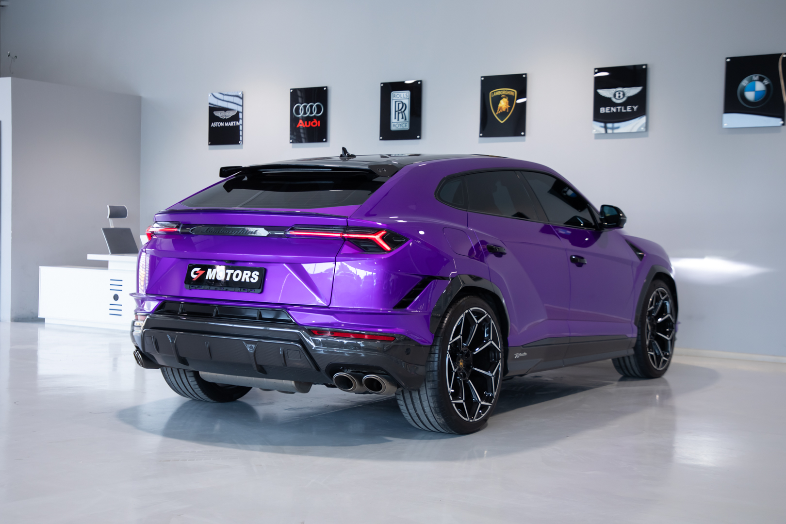 LAMBORGHINI URUS  PERFORMANTE