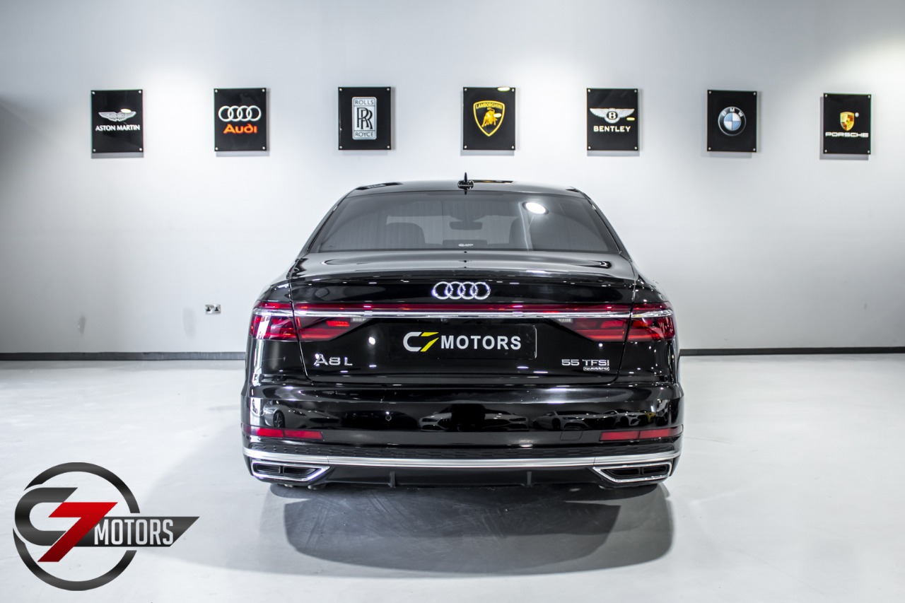 AUDI A8L