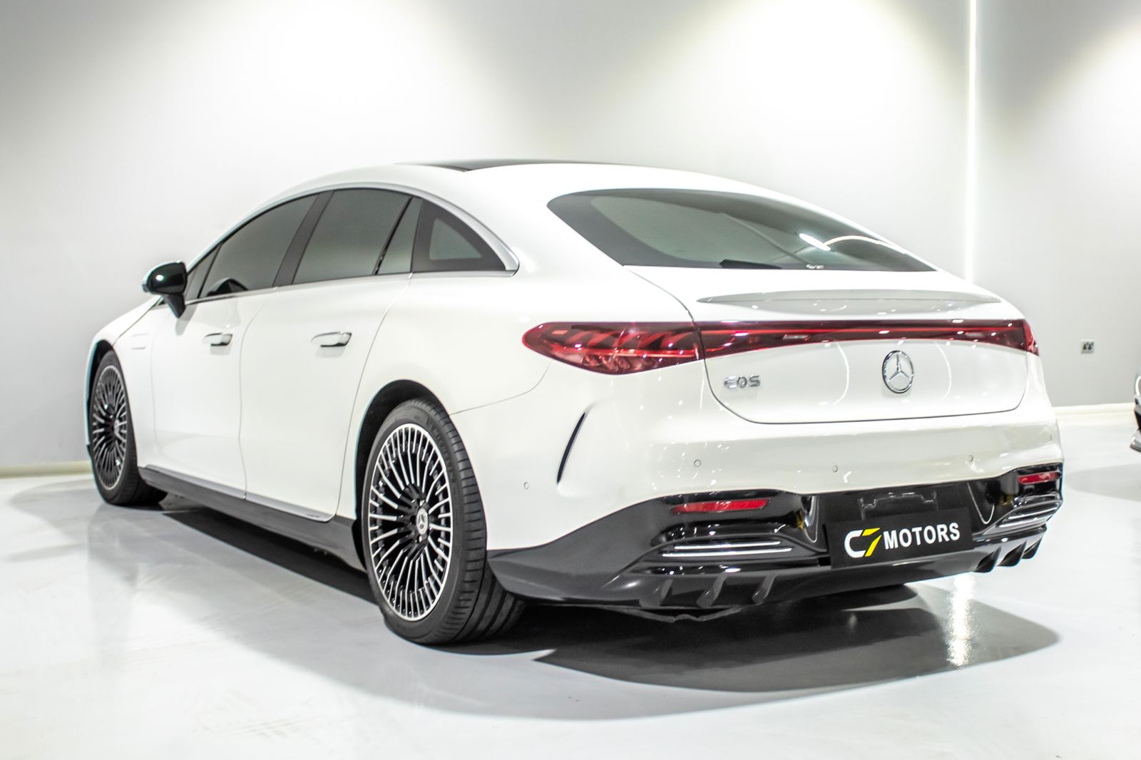MERCEDES EQS