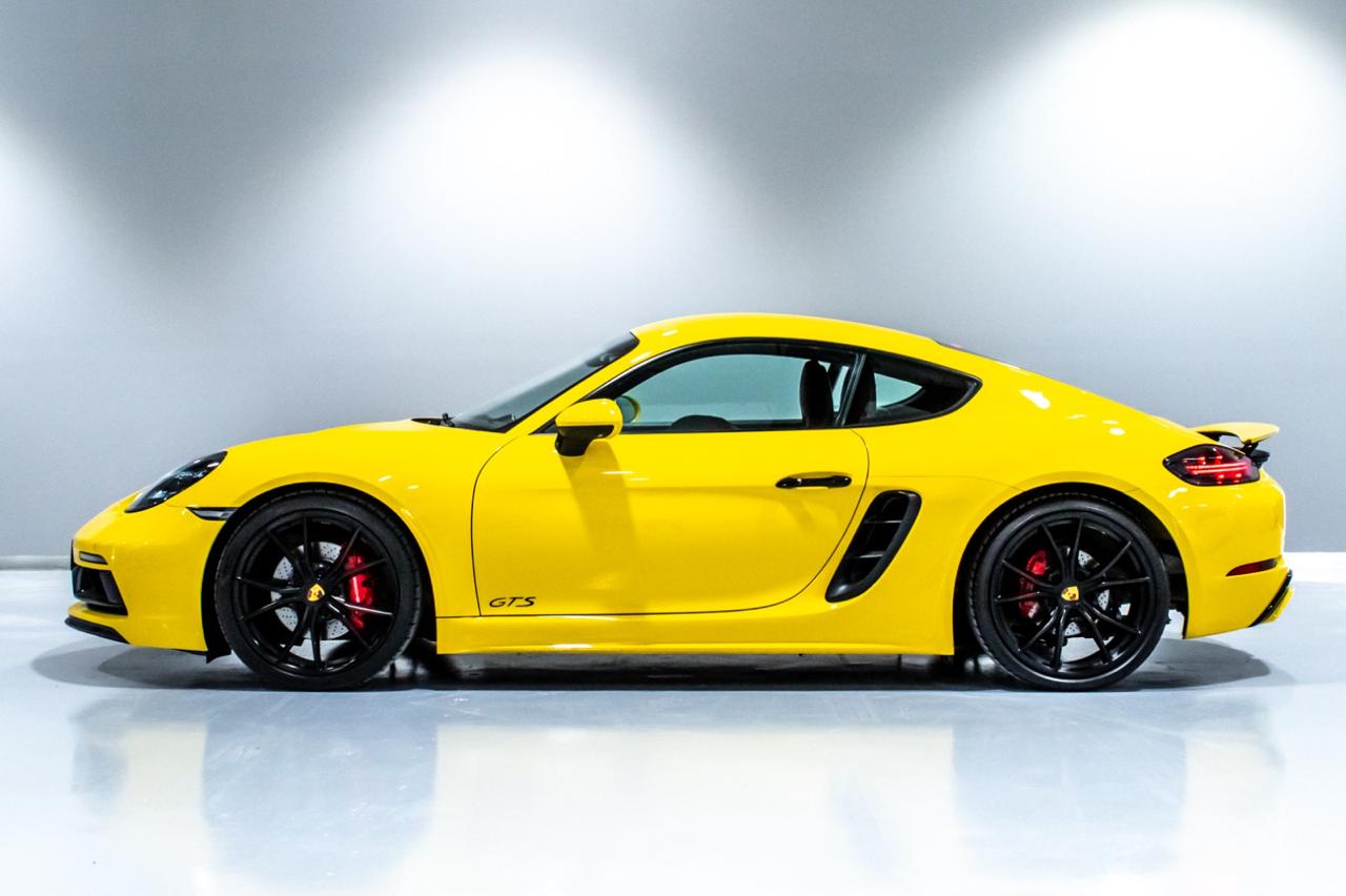 PORSCHE CAYMAN GTS 718