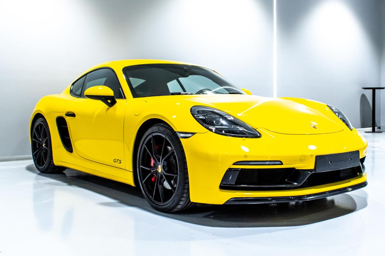 PORSCHE CAYMAN GTS 718