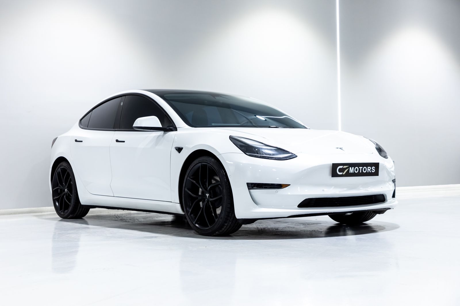 TESLA MODEL 3 LONG RANGE