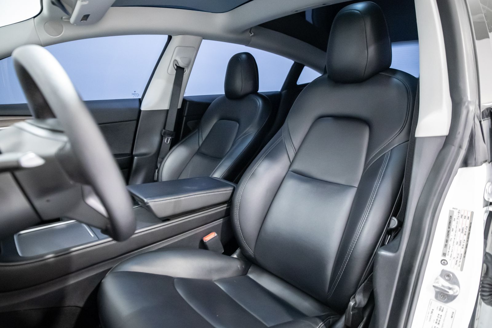 TESLA MODEL 3 LONG RANGE
