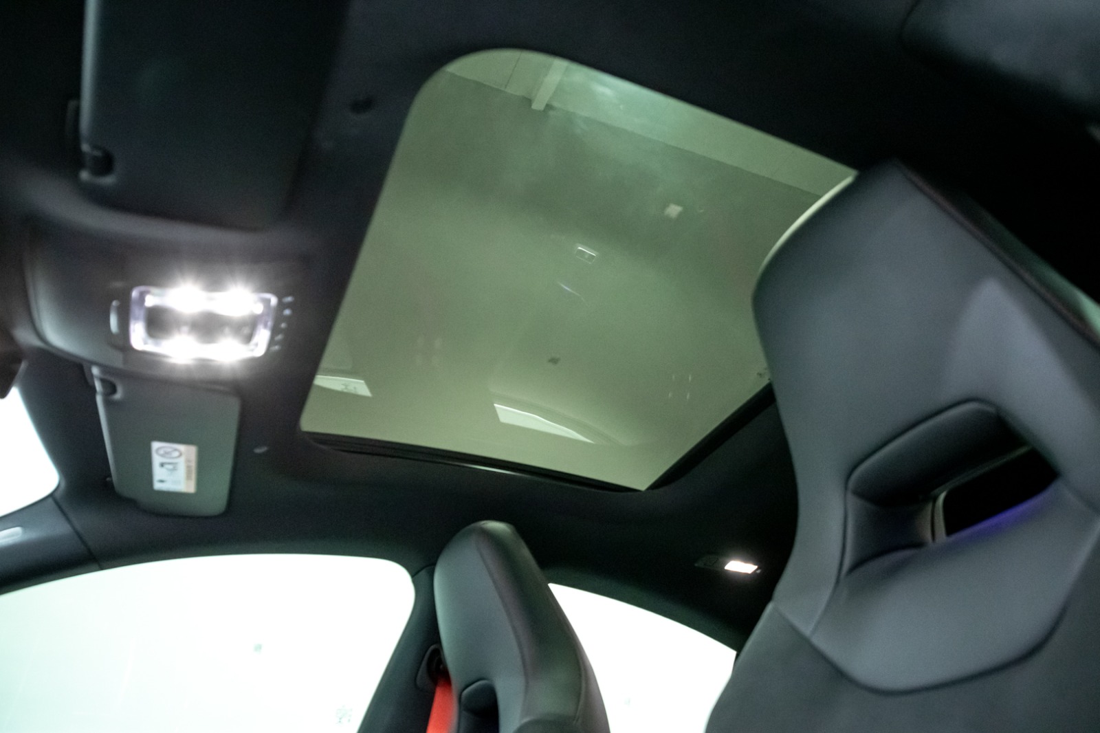 MERCEDES CLA45s