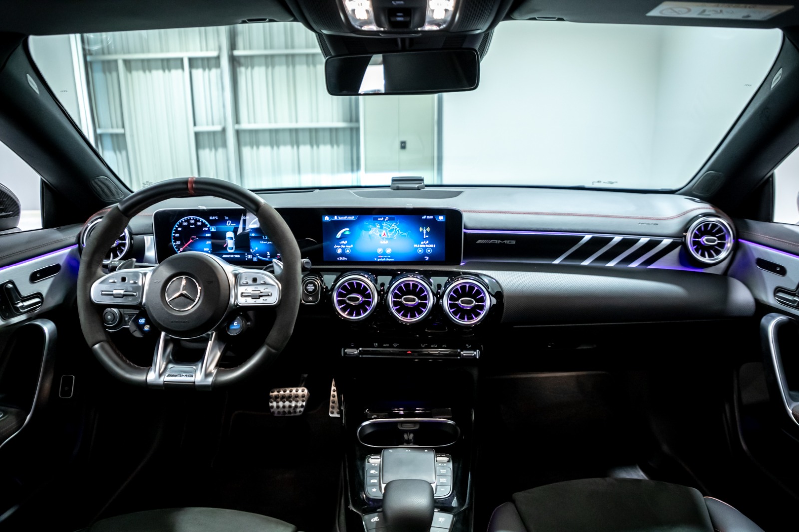 MERCEDES CLA45s