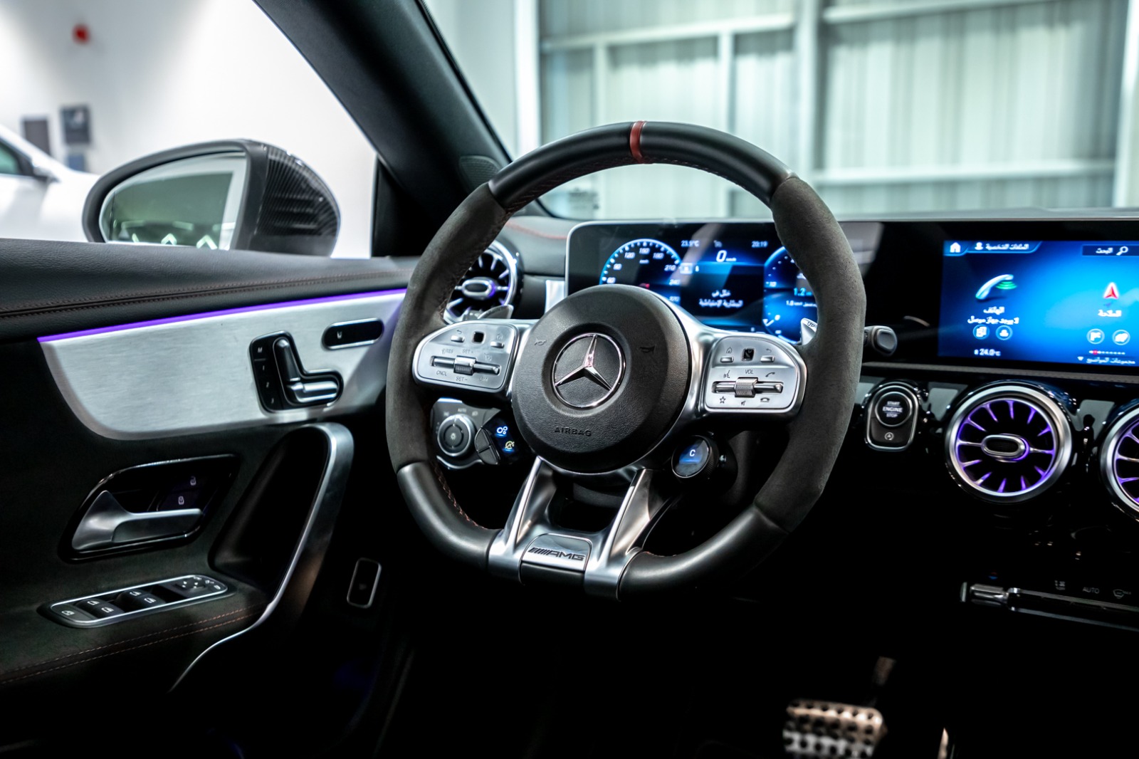 MERCEDES CLA45s