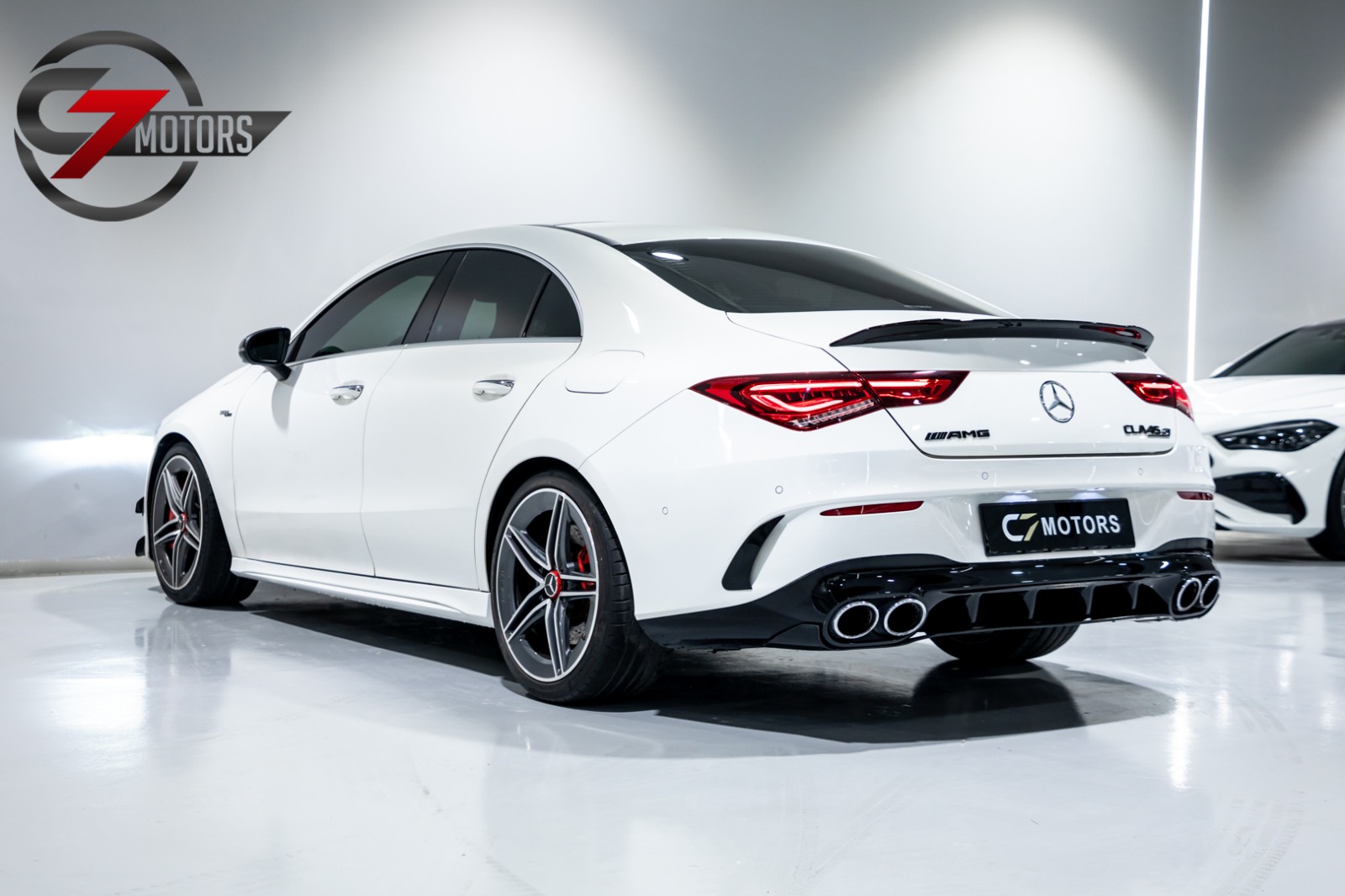 MERCEDES CLA45s